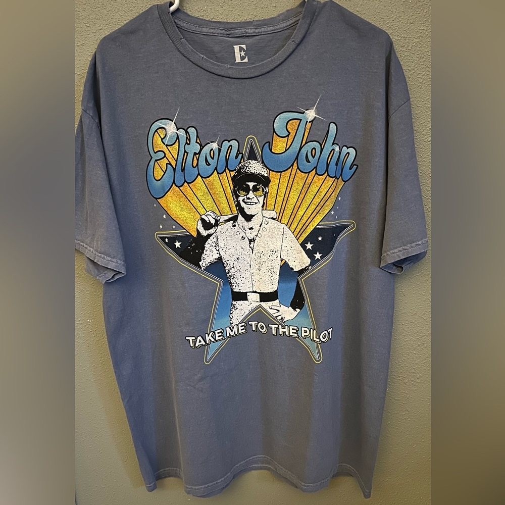 Elton John Tee M/L